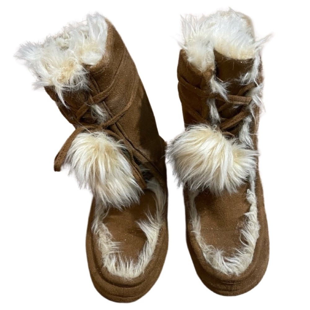 JESSICA SIMPSON Slippers Warm Faux Fur Indoor Boot Slippers size M (7-8)